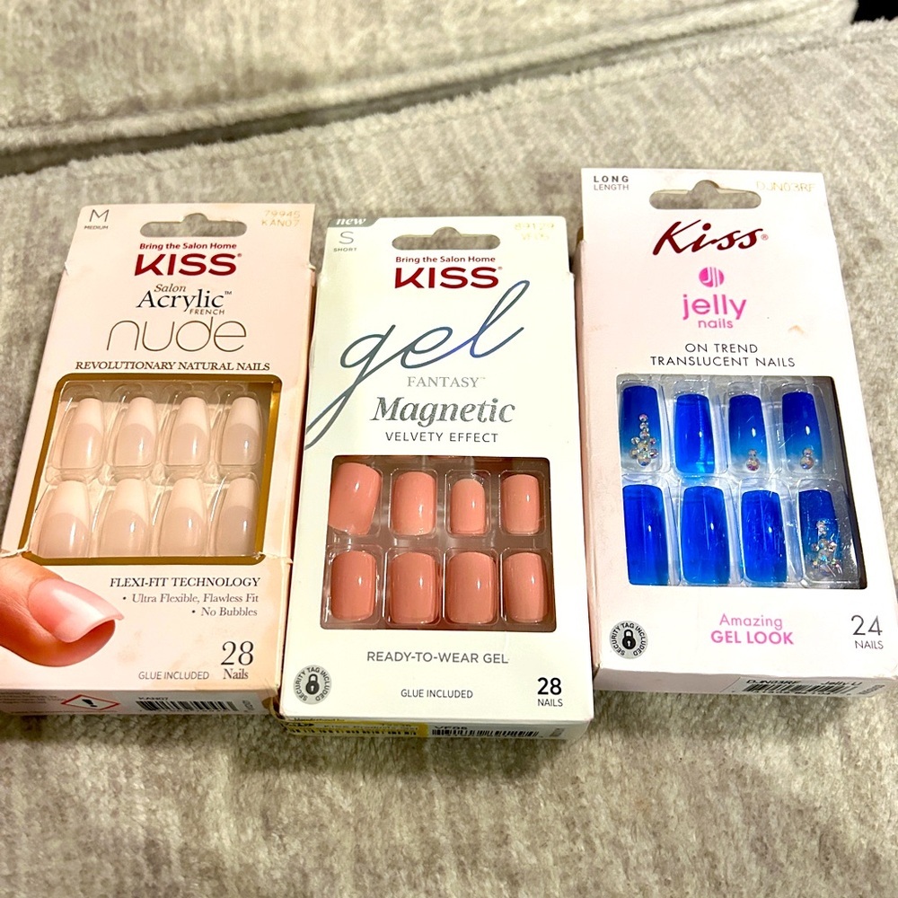 Kiss Acrylic Gel Press on Nails Bundle, short, medium & long artificial nails